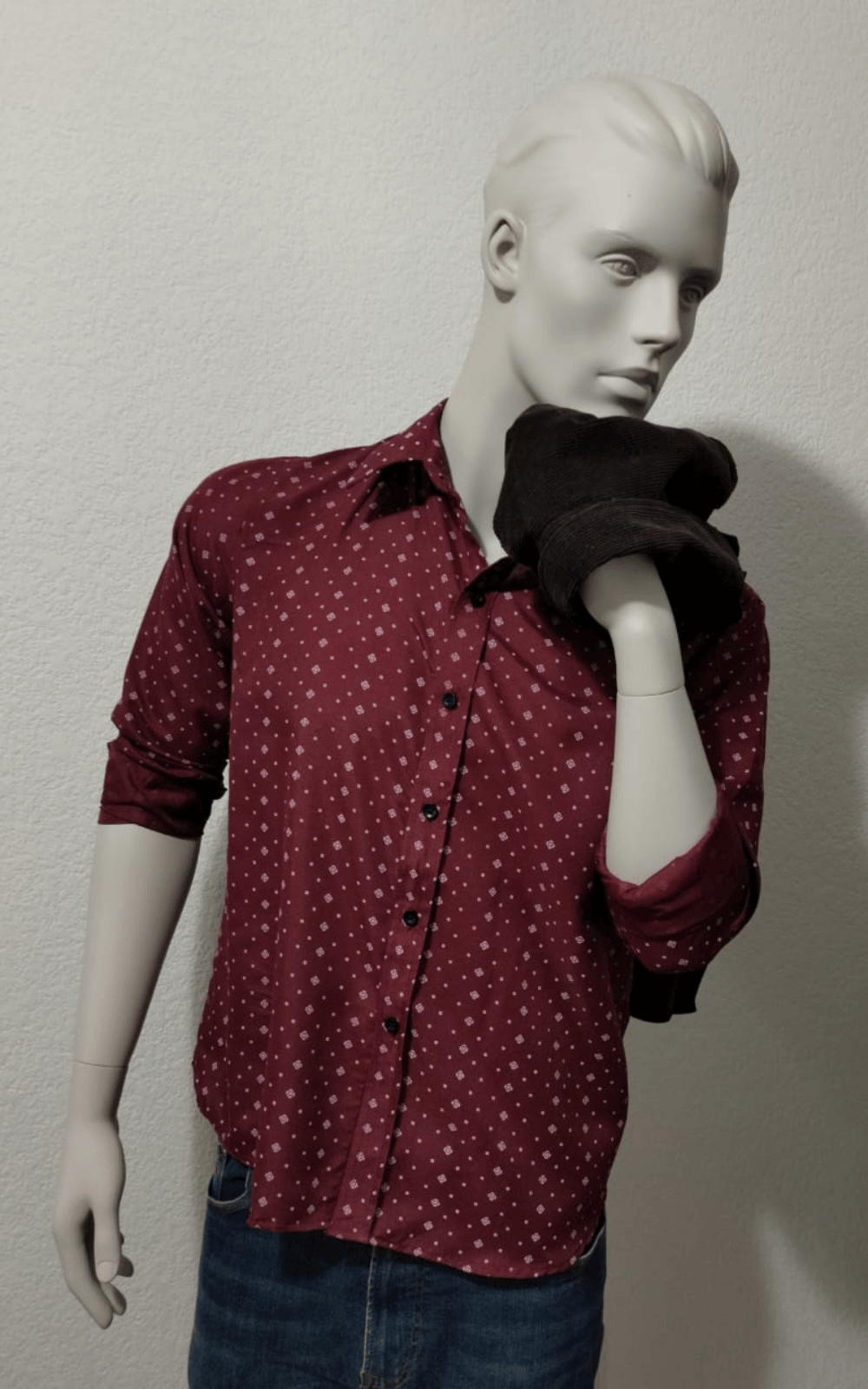 Camisa Casual Vino Punteada ML